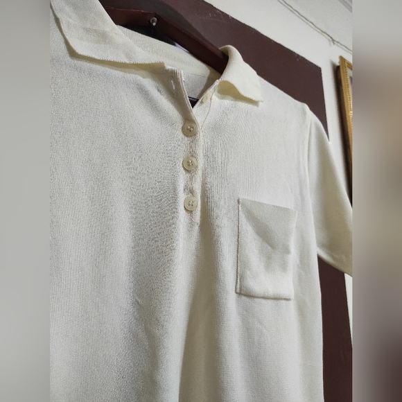 White top 🤍 - Picture 10 of 14